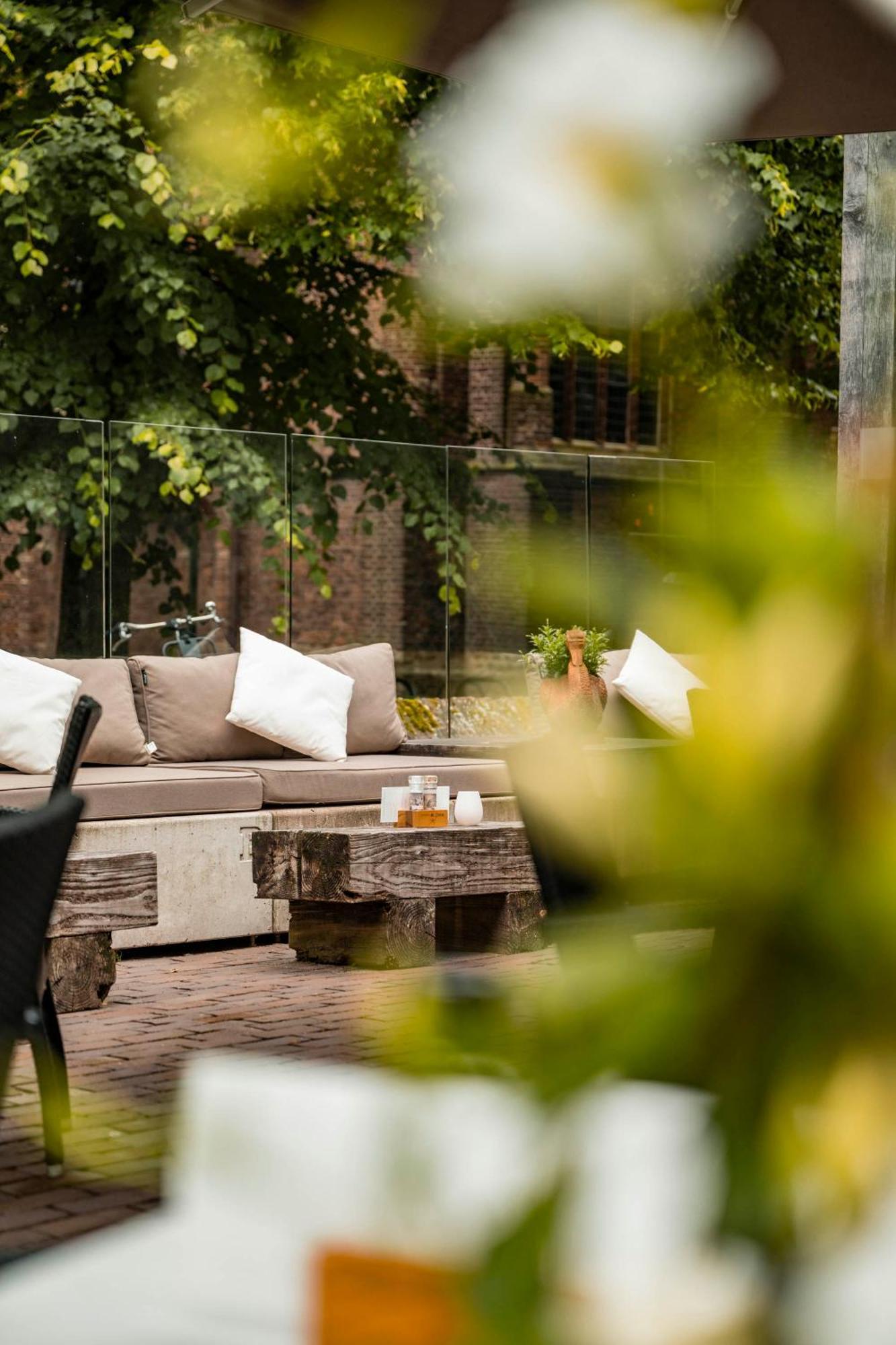 Sint Petrus Hotel 2*